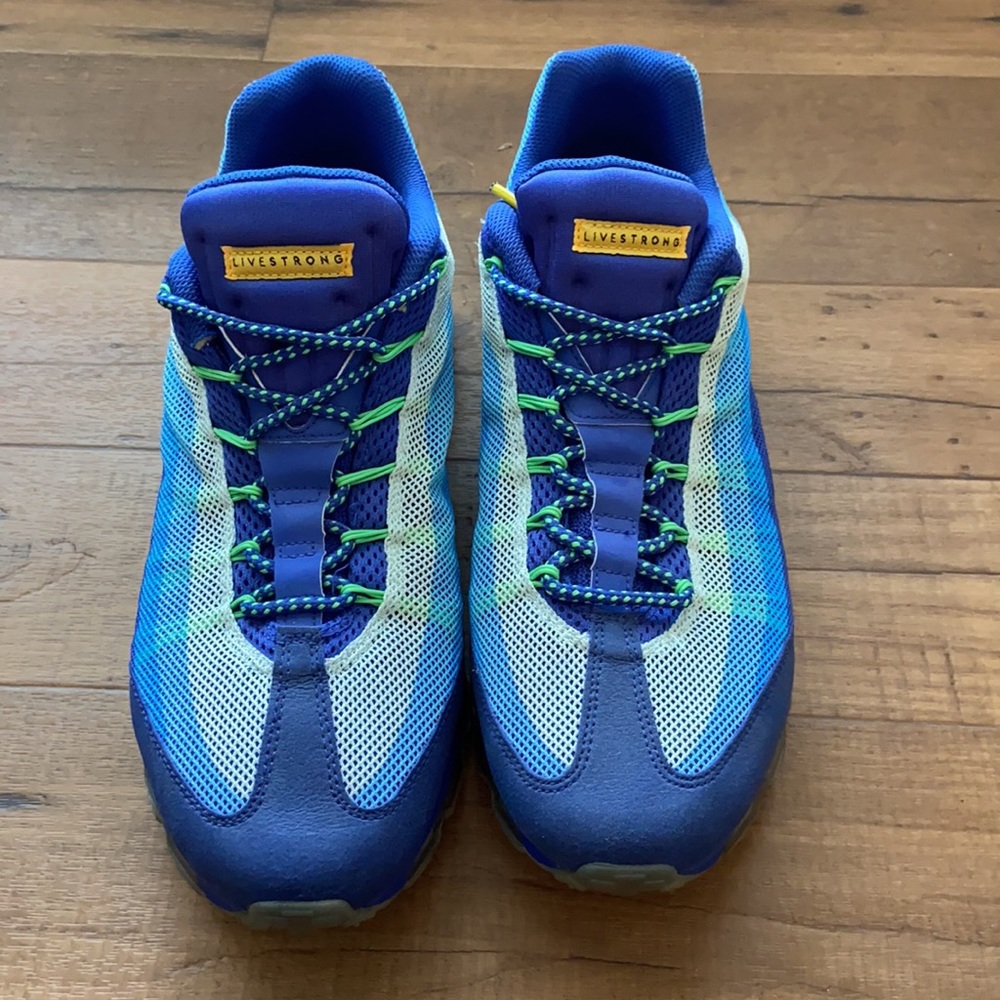 Nike Air Max 95 LiveStrong Edition